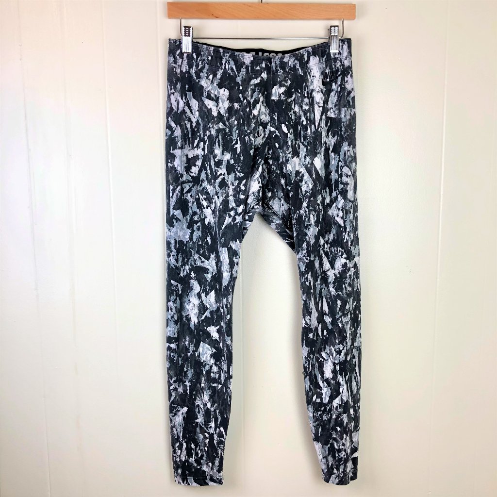Nike Black And White Patterned Leggings